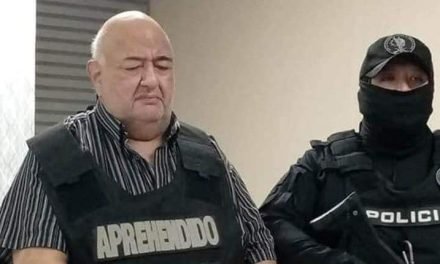 FALSO MÉDICO MATÓ A SU ESPOSA Y LUEGO SE QUITÓ LA VIDA SEGÚN INFORME POLICIAL