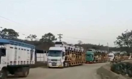 POBLADORES DE LOS NEGROS SE SUMAN AL BLOQUEO EN LOS VALLES CRUCEÑOS