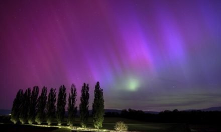  PODEROSA TORMENTA SOLAR GOLPEÓ EL PLANETA