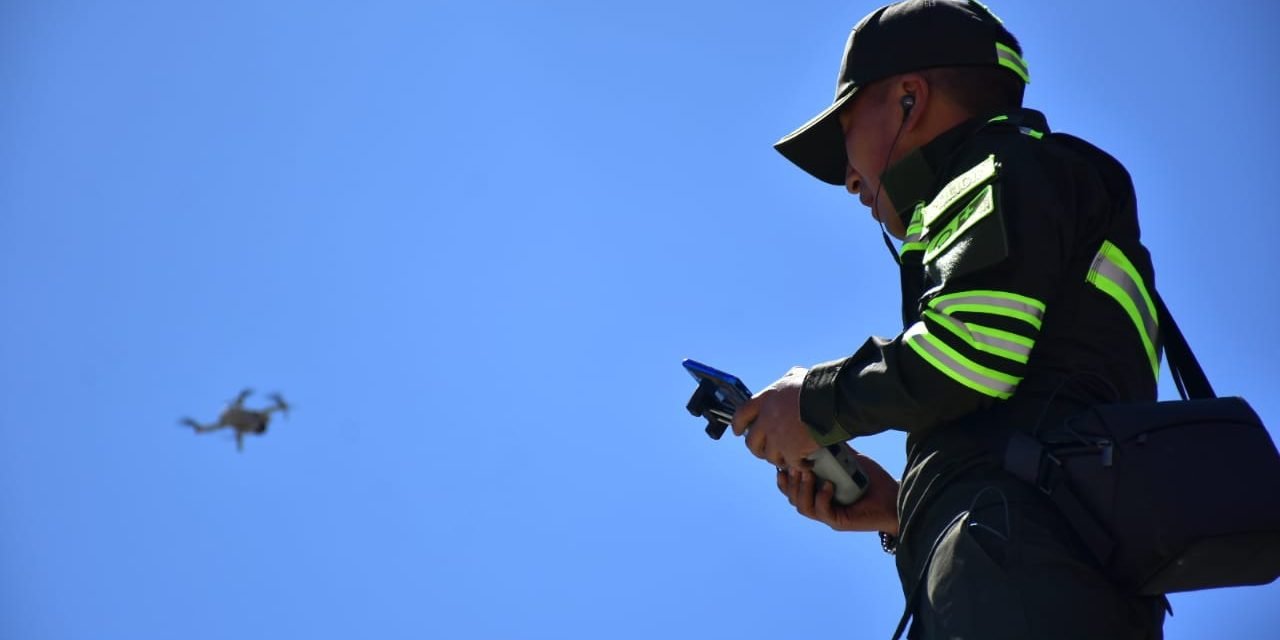 EN EL ALTO USARÁN DRONES PARA EL PATRULLAJE AÉREO CONTRA LA DELINCUENCIA