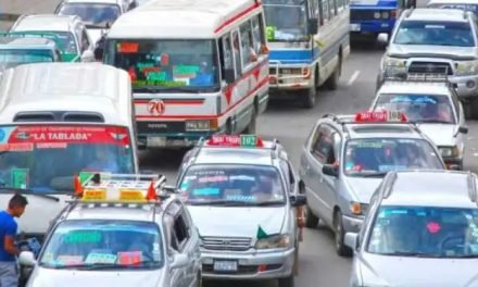 CHOFERES ANALIZARÁN ALZA DE PASAJES EN AMPLIADO NACIONAL
