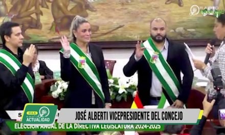 SILVANA MUCARZEL PRESIDE EL CONCEJO MUNICIPAL