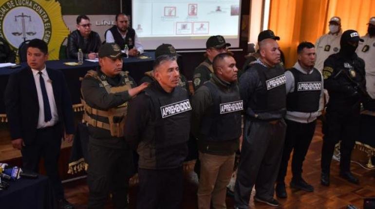 DEL CASTILLO : YA SON 17 LOS APREHENDIDOS POR EL «GOLPE DE ESTADO FALLIDO»