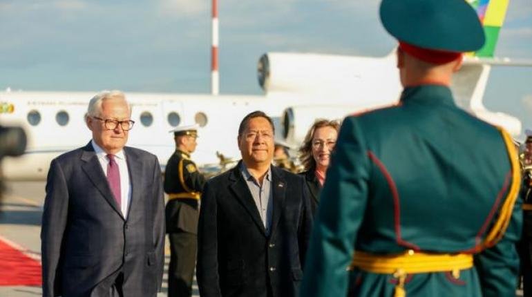 ARCE LLEGA A RUSIA PARA CUMPLIR  AGENDA DE COOPERACIÓN BILATERAL
