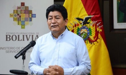 EL GOBIERNO EXCLUYE A MONTAÑO DEL DIÁLOGO CON EL  TRANSPORTE PESADO