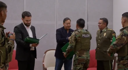 ARCE RECIBE A POLICÍAS ANTIDROGAS EMBOSCADOS, UNO DE ELLOS CONTÓ QUE LE INTENTARON MATAR