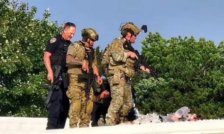 THOMAS MATTHEW  CROOKS ABRIÓ FUEGO CONTRA TRUM