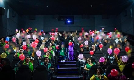 LA GOBERNACIÓN Y CINE CENTER REGALAN UNA MAÑANA DE PELÍCULA A MÁS DE 150 NIÑOS