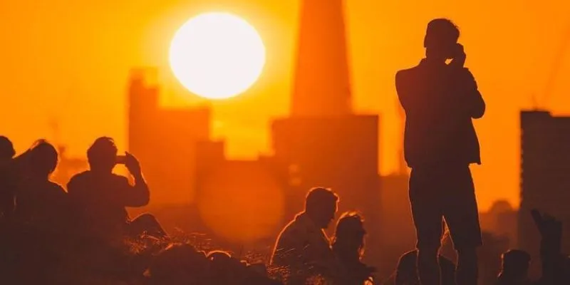 OLA DE CALOR EXTREMA SE EXTIENDE Y ACHICHARRA EL OESTE DE EEUU