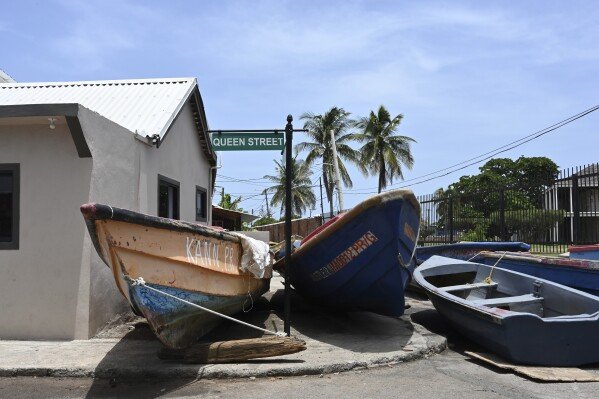 BERYL SE DIRIGE A JAMAICA TRAS DEJAR 6 MUERTOS EN EL SURESTE DEL CARIBE