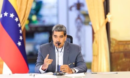 “MARÍA CORINA MACHADO Y EDMUNDO GONZÁLEZ URRUTIA TIENEN QUE ESTAR TRAS LAS REJAS”