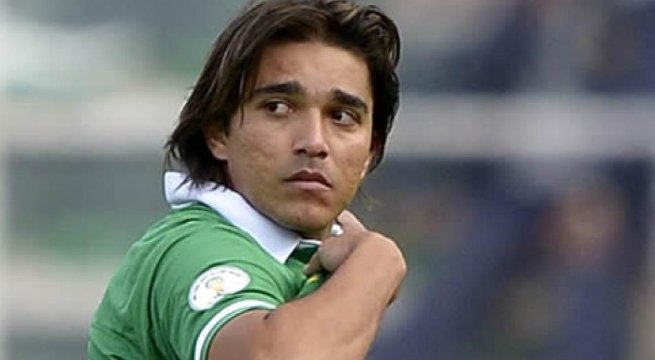 MARTINS SUGIERE AVERIGUAR CUÁNTO RECIBEN LOS DIRIGENTES