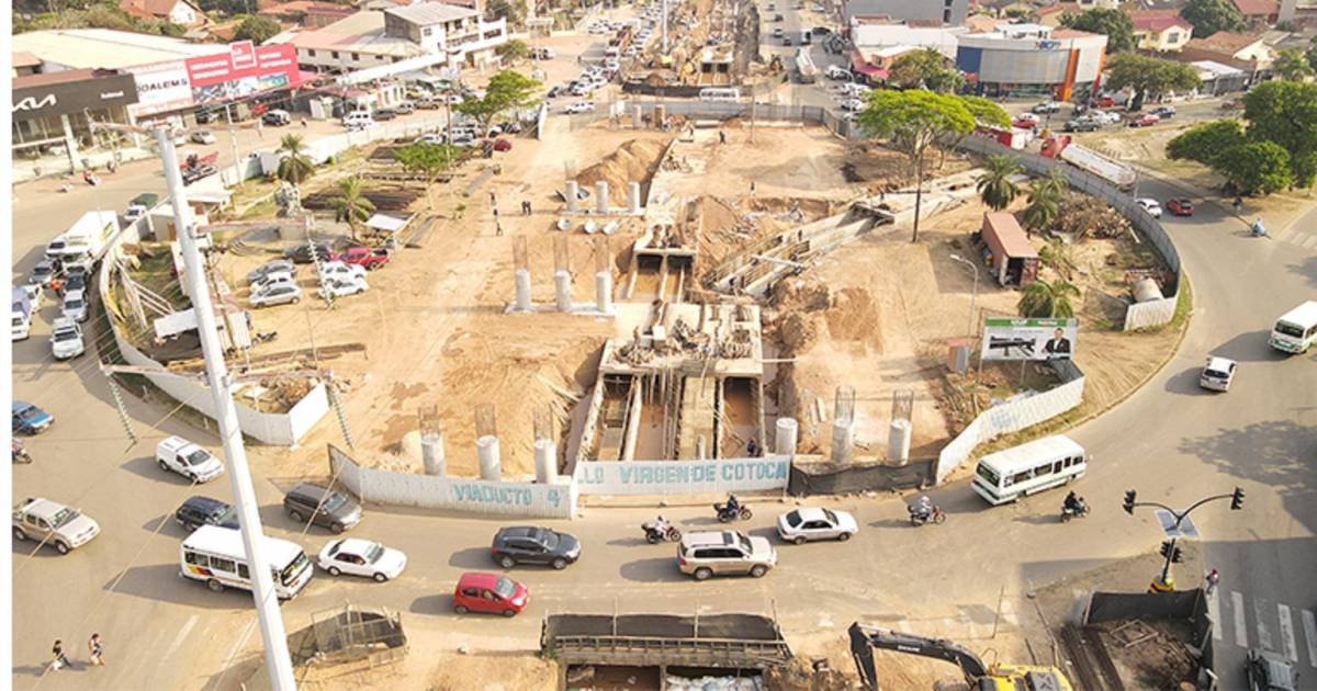 CIERRAN EL CUARTO ANILLO ENTRE AVENIDAS GUAPAY Y BRASIL PORCONSTRUCCION DE VIADUCTO