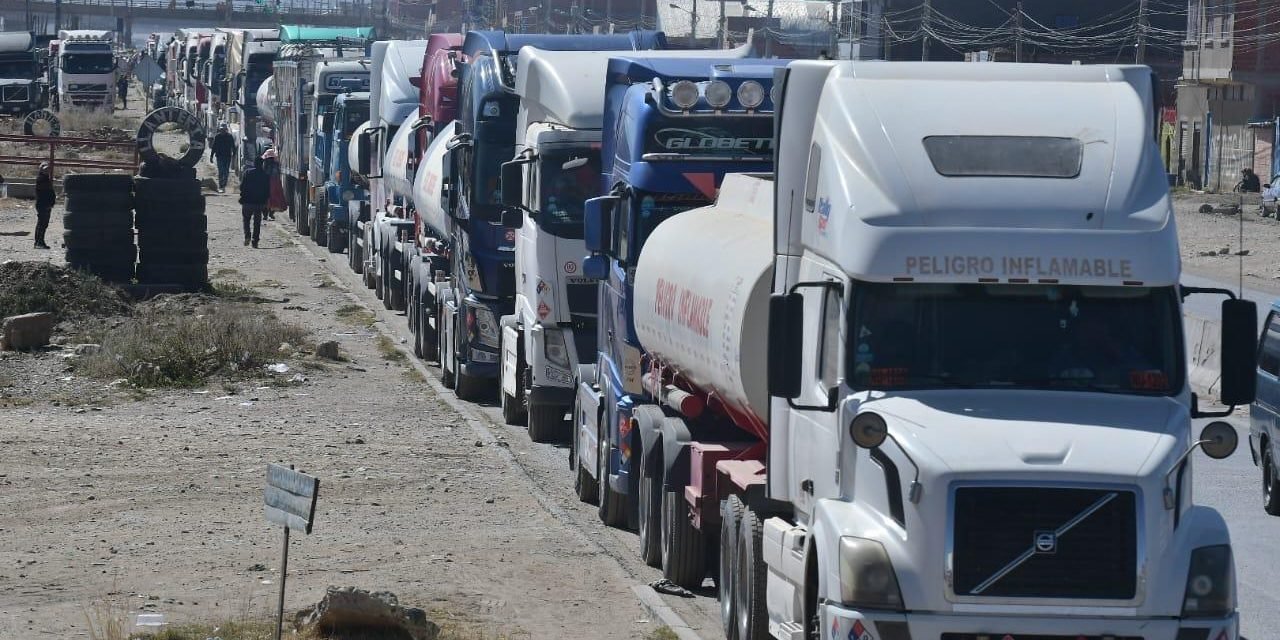 TRANSPORTE PESADO NACIONAL E INTERNACIONAL DAN CUARTO INTERMEDIO HASTA EL 6 DE AGOSTO