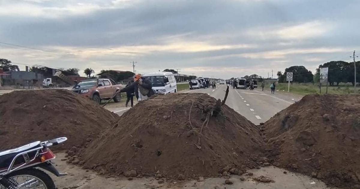 BLOQUEO EN LA CARRETERA LA NORTE ENTRE PORTACHUELO Y BUENA VISTA
