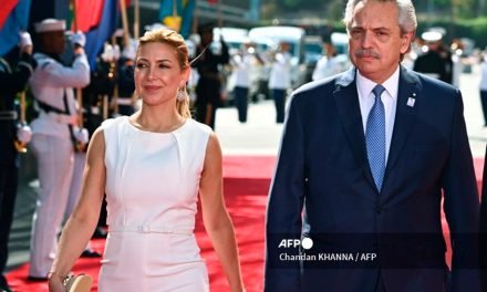 EX PRESIDENTE DENUNCIADO POR VIOLENCIA DE GÉNERO POR SU EXPAREJA