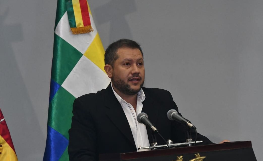 MINISTRO DE HIDROCARBUROS ANUNCIA QUE SE PROPONDRÁN NUEVAS NORMATIVAS