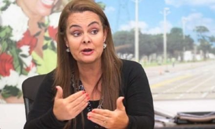SANDRA VELARDE RECUPERA SU LIBERTAD EN PROCESO DE CONTRATOS IRREGULARES