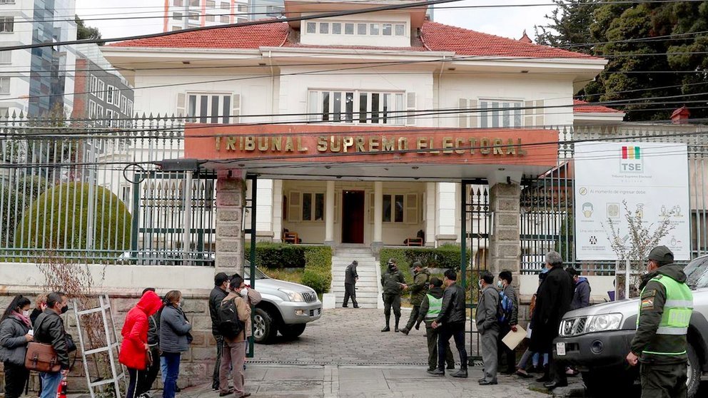 TSE PREVÉ CONCLUIR DISEÑO DE LOS ESCAÑOS EN SEPTIEMBRE LA LEY HASTA NOVIEMBRE