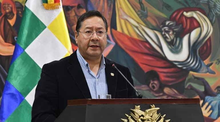 “SE VA, PERO TRANSITORIAMENTE”, DIJO ARCE A LIMA EN LA POSESIÓN DEL NUEVO MINISTRO DE JUSTICIA
