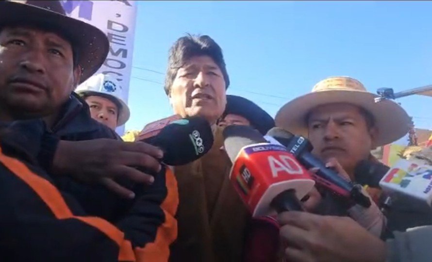 EVO ANUNCIA QUE LA MARCHA INGRESARÁ A LA PAZ DESDE LOS CUATRO PUNTOS CARDINALES