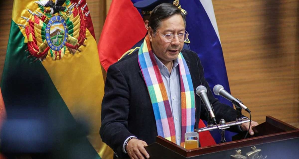 PRESIDENTE ANUNCIA QUE SE TRASLADA A SANTA CRUZ CON SU GABINETE PARA ENFRENTAR INCENDIOS