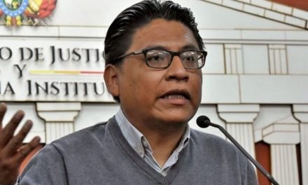 LIMA AFIRMA QUE EVO TIENE UN ‘PLAN MAQUIAVÉLICO’ PARA QUE ASUMA ANDRÓNICO COMO PRESIDENTE