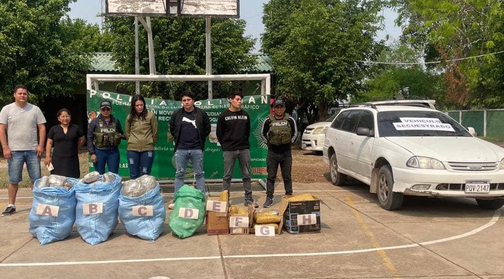 LA FELCN INCAUTA MÁS DE 82 KILOS DE MARIHUANA