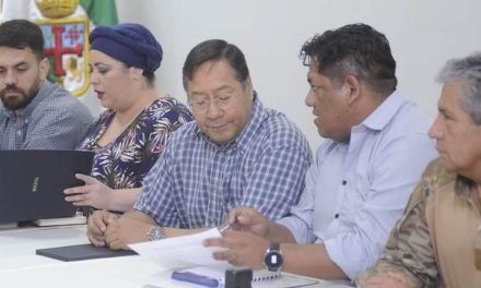 TRAS REUNIÓN CON ALCALDES GOBIERNO TRAZA ACCIONES PARA APOYAR A DAMNIFICADOS POR INCENDIOS