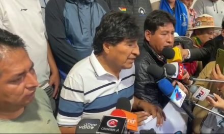 ‘NOSOTROS CONTINUAMOS CON LA MARCHA Y EL 30 DE SEPTIEMBRE BLOQUEO’ DICE EVO A ARCE