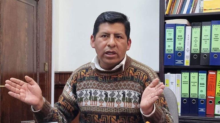 “HAY EQUIPARACIÓN DE ESCAÑOS ENTRE SANTA CRUZ Y LA PAZ”