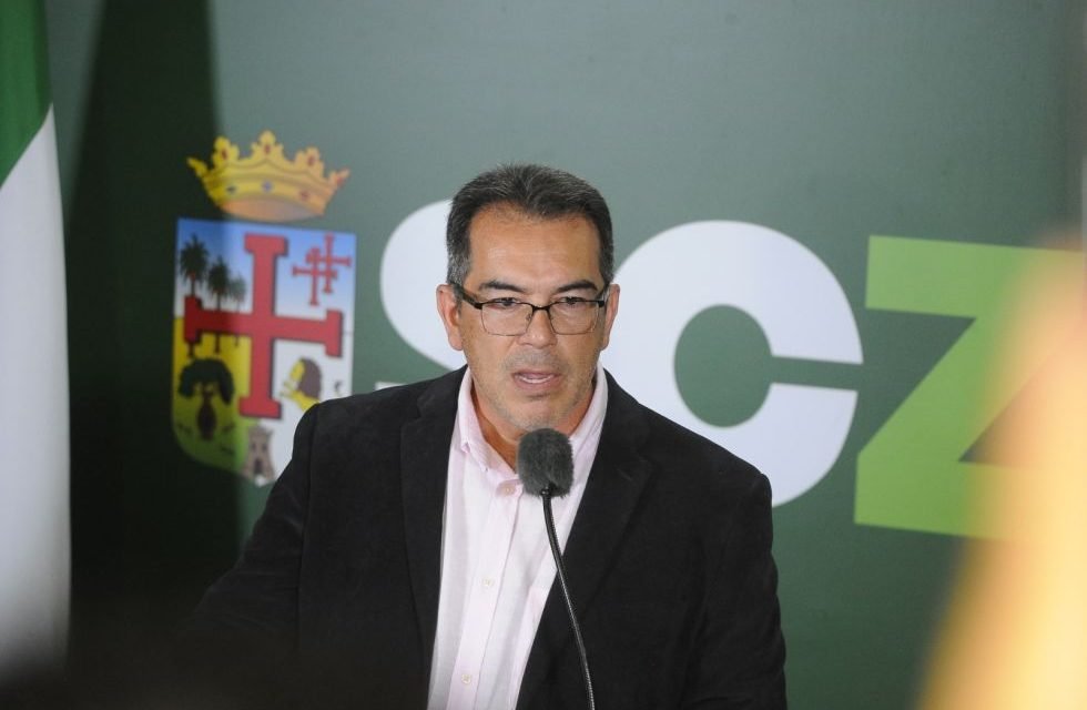 GOBERNADOR CRUCEÑO INSISTE EN QUE DEBERÍA DICTARSE ESTADO DE EXCEPCIÓN