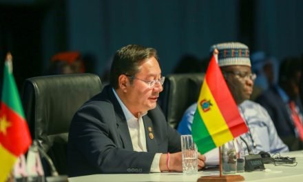 BRICS: ARCE ESPERA UN ‘NUEVO AMANECER’ DE MULTIPORALIDAD CONTRA LA ‘TIRANÍA DEL DÓLAR’