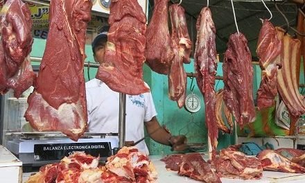 CARNICEROS ANUNCIAN DESABASTECIMIENTO DE CARNE POR TRES DÍAS