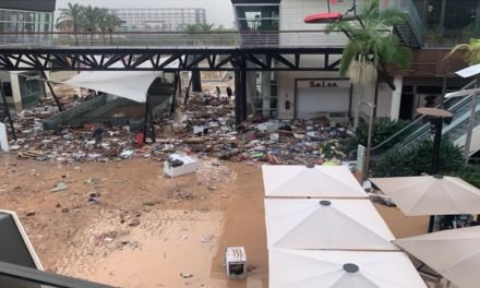RÍOS EN LAS CALLES Y PERSONAS ATRAPADAS POR LAS INUNDACIONES LO QUE VIVIÓ VALENCIA