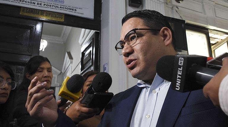 ROGER MARIACA PEDIRÁ INFORMES POR SUPUESTO ESTUPRO EN CONTRA DE EVO