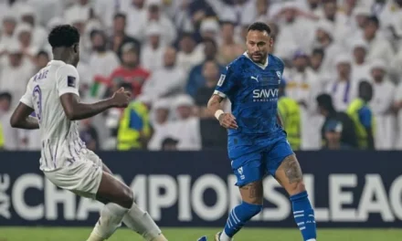 NEYMAR VOLVIÓ A JUGAR DESPUÉS DE 370 DÍAS