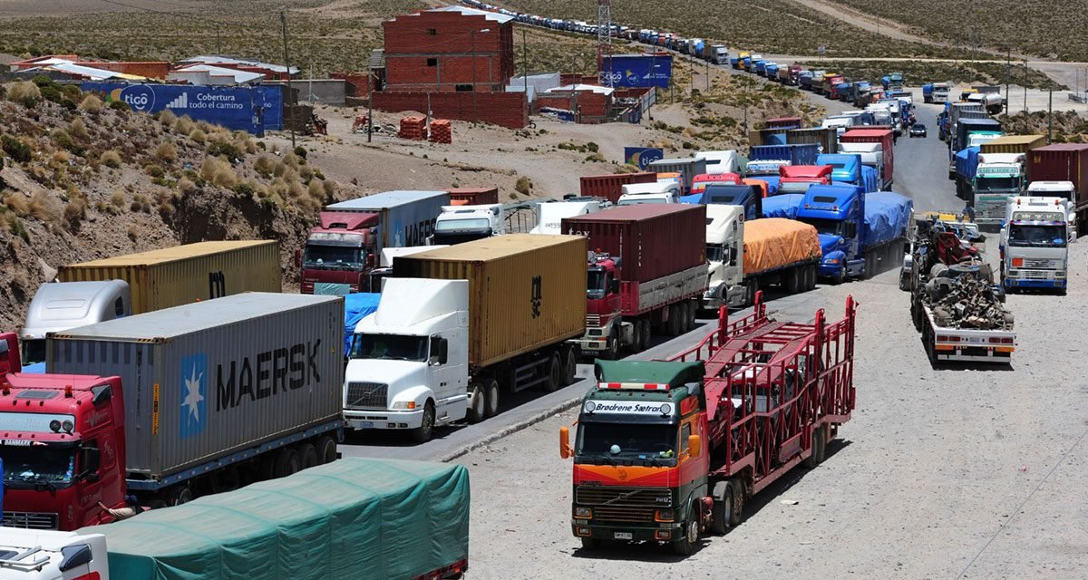 BLOQUEOS DEJAN BS 832 MILLONES DE PÉRDIDAS A COCHABAMBA