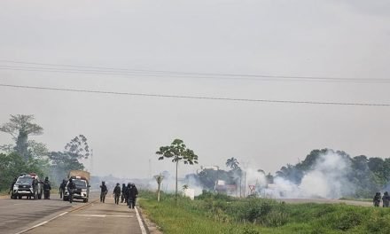 RETOMAN BLOQUEOS EN BULO BULO Y PUENTE ICHILO
