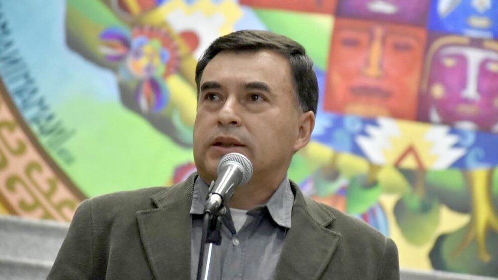 JUAN RAMON QUINTANA SE DECLARA PERSEGUIDO POLÍTICO