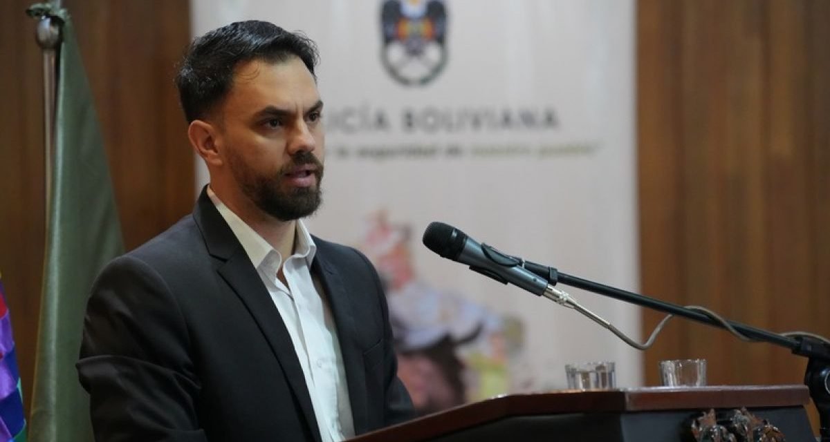 MINISTRO DE GOBIERNO CONFIRMA LA APREHENSIÓN DE HUMBERTO CLAROS, LÍDER ‘EVISTA’