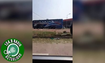 CONTINÚAN LAS INTERMINABLES FILAS POR COMBUSTIBLE  EN  SURTIDORES