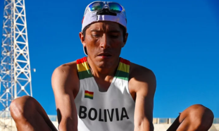 HÉCTOR GARIBAY ABANDONA MARATÓN DE VALENCIA POR LESIÓN