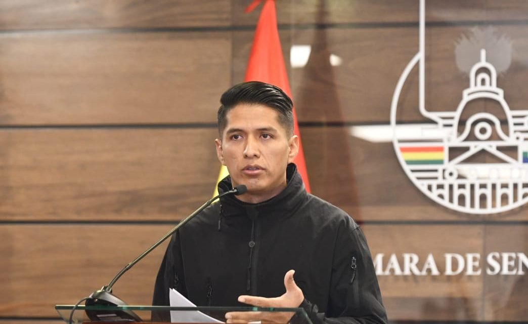 UN SECTOR ‘EVISTA’ PROCLAMA A ANDRÓNICO COMO CANDIDATO