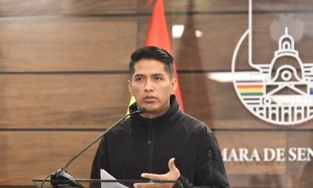 UN SECTOR ‘EVISTA’ PROCLAMA A ANDRÓNICO COMO CANDIDATO