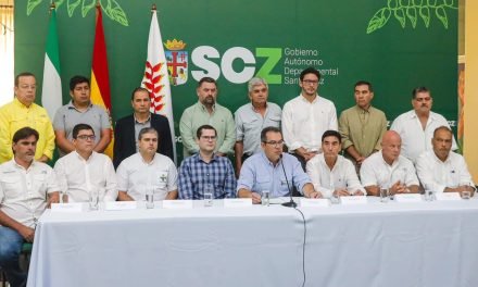 GOBERNADOR DE SANTA CRUZ Y EMPRESARIOS VEN ‘IMPACTO DEVASTADOR’ POR ACCIONES DEL GOBIERNO