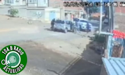 ROBAN BS 130.000 DELINCUENTES INTERCEPTAN Y ENCAÑONAN A OCUPANTES Y SE LLEVAN DINERO