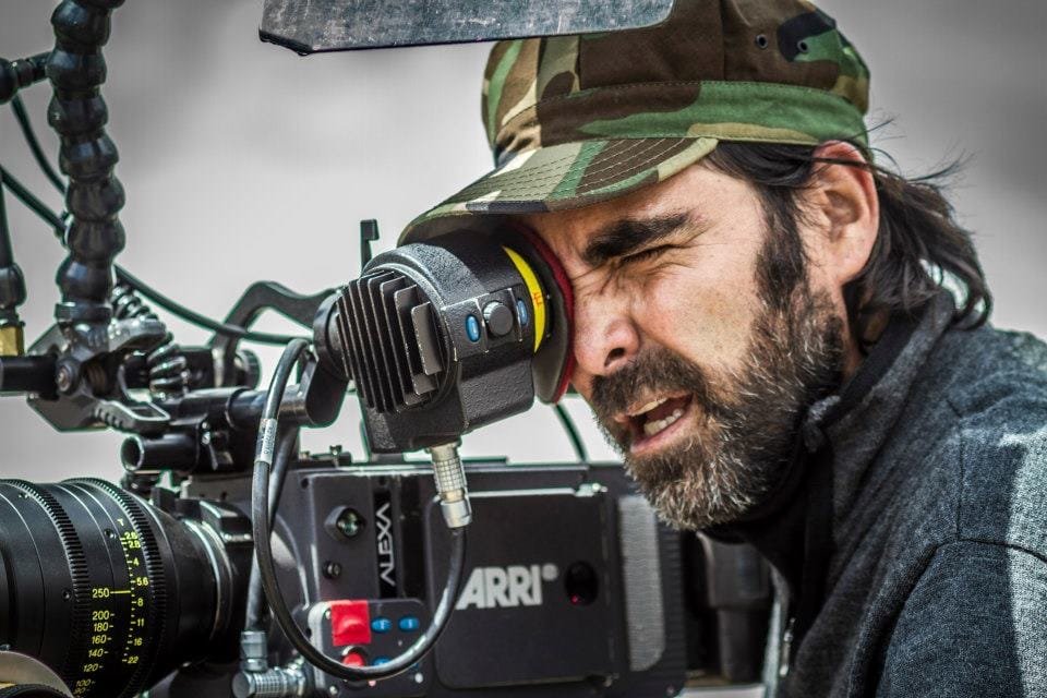 EL DIRECTOR DE LA SERIE LA REINA DEL SUR Y NOMINADO AL OSCAR LLEGA PARA FILMAR LAS VIDAS DE LAURA”