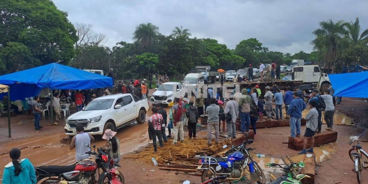 SUSPENDEN  BLOQUEÓ EN CONCEPCIÓN TRAS LLEGAR A UN ACUERDO