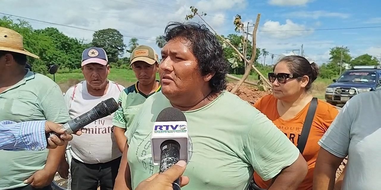 DECLARAN CUARTO INTERMEDIO EN BLOQUEO EN SAN JULIÁN